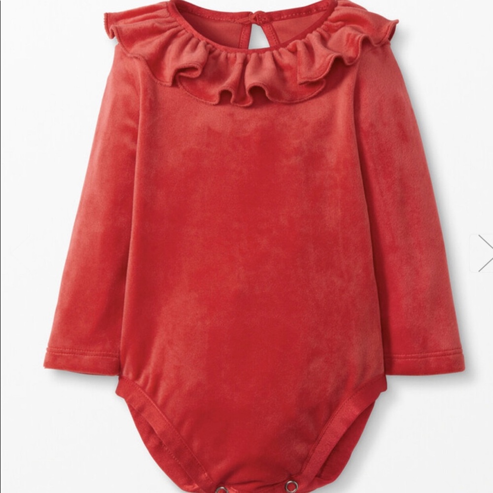 📌🆕 Hanna Andersson • Ruffle Velour • Bodysuit
